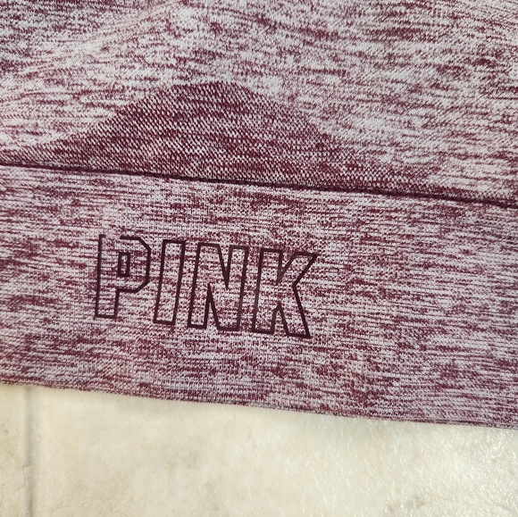 Victoria Secret Pink Seamless Athletic Set - Size XS - Picture 5 of 13
